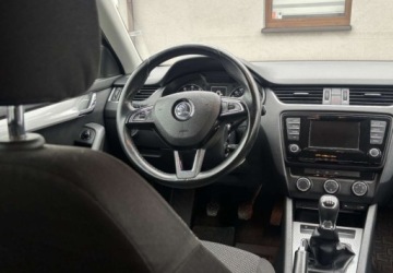 Skoda Octavia II Kombi Facelifting 1.2 TSI 105KM 2013 Skoda Octavia krajowy 1.2 Benzyna 105KM, zdjęcie 12