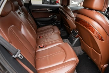 Audi A8 D4 Sedan 4.2 TDI 350KM 2011 Audi A8 4.2TDI V8 350KM ! Serwisowana ! Opłacona, zdjęcie 7