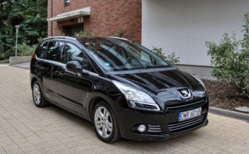 Peugeot 5008 I Minivan 2.0 HDi FAP 163KM 2010 Peugeot 5008 2,0HDI (163KM) Automat 2.0 Diesel 163KM, zdjęcie 8