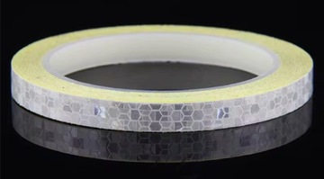 ЛЕНТА СВЕТООТРАЖАЮЩАЯ САМОКЛЕЯЩАЯСЯ ПРЕДУПРЕЖДАЮЩАЯ ДЛЯ ВЕЛОСИПЕДА, СКУТЕРА, БЕЛАЯ 8М