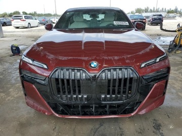 BMW Seria 7 G70 2023 BMW Seria 7 740i 2023 3.0l 3.0 Benzyna 375KM, zdjęcie 5