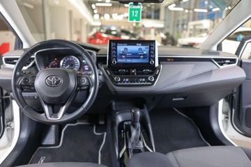 Toyota Corolla XII Sedan 1.8 Hybrid 122KM 2022 Toyota Corolla 1.8 Hybrid Comfort 1.8 Hybryda 122KM, zdjęcie 4