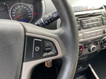 Hyundai i20 I Hatchback 5d Facelifting 1.1 CRDi 75KM 2013 Hyundai i20 KLIMATYZACJA CENTRALNY ZAMEK EL.SZYBY KOMPUTER SERWISOWANY GWA, zdjęcie 16