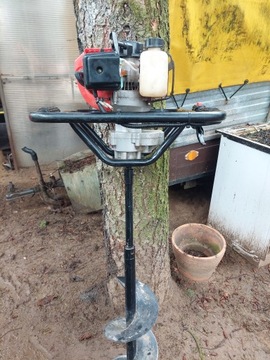 БЕНЗИНОВАЯ БУРОВАЯ РИТЧ