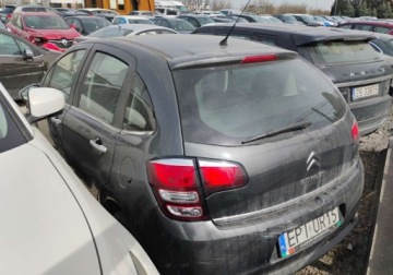 Citroen C3 II 2014 Citroen C3 2014r, 1.4 HDI. Lekko przetarty prawy bok. Jezdzi. 1.4 Diesel, zdjęcie 3