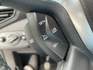 Ford Kuga II SUV 1.5 EcoBoost 150KM 2016 Ford Kuga Bogate wyposażenie 63558km Model 2016, zdjęcie 12