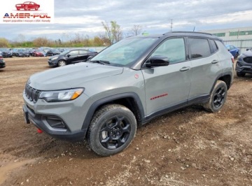 Jeep Compass II 2024 Jeep Compass Trailhawk 2024 2.0 Benzyna 200KM