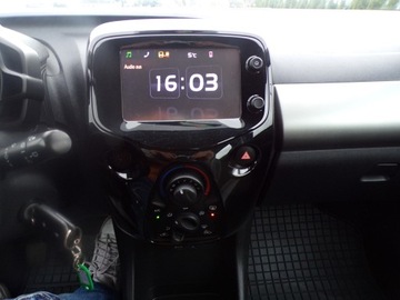 Citroen C1 II Hatchback 5d 1.2 PureTech 82KM 2018 CITROEN C1 1.2 BENZ ZAMIANA GWARANCJA, zdjęcie 16