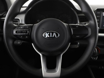Kia Stonic Crossover 1.2 MPI 85KM 2019 Kia Stonic klimatyzacja multifunkcja bluetooth, zdjęcie 20