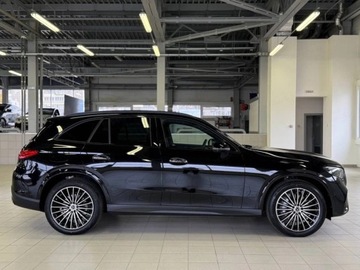 Mercedes GLC C254/X254 Coupe 2.0 220d 197KM 2025 MERCEDES-BENZ GLC 220 d 4-Matic AMG Line 2.0 (197KM) 2025, zdjęcie 4