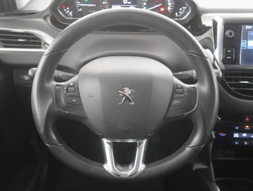 Peugeot 208 I Hatchback 3d 1.2 VTI 82KM 2014 Peugeot 208 1.2 PureTech, Salon Polska, zdjęcie 14