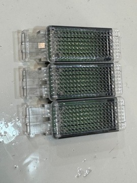 LAMPKA OŚWIETLENIE WNĘTRZA VW PASSAT B8 5G0947409
