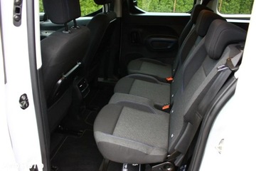 Peugeot Rifter Standard 1.5 BlueHDI 102KM 2024 Peugeot Rifter Peugeot Rifter N1 BlueHDI 100 L2 Allure 1.5 Diesel 102KM, zdjęcie 26