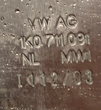 Wybierak biegów audi seat skoda vw 1K0711049AF