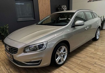 Volvo V60 I Kombi Facelifting 2.0 D2 DRIVE-E 120KM 2017 Volvo V60 D2 NAVI ZAREJESTROWANY gwarancja manual SKORA 2.0, zdjęcie 11