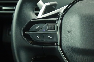 Peugeot 5008 II Crossover Facelifting 1.5 BlueHDi 130KM 2023 Peugeot 5008 1.5 BlueHDi, Salon Polska, zdjęcie 14