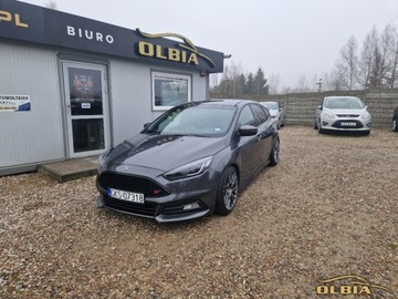 Ford Focus III ST Kombi 2.0 EcoBoost 250KM 2017 Ford Focus Wersja ST 250KM Xenon Led Skory Navi Zadbany 2.0 Benzyna 250KM, zdjęcie 2