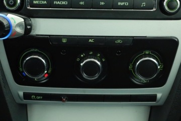 Skoda Octavia II Kombi 1.9 TDI PD 105KM 2009 Skoda Octavia 1.9 TDI, Salon Polska, Klima, zdjęcie 10