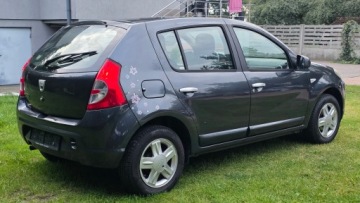 Dacia Sandero I Hatchback 5d 1.6 MPI 84KM 2011 DACIA SANDERO 1.6i LAUREATE 2011 KLIMA ALU SUPER STAN! F.MARŻA!, zdjęcie 2