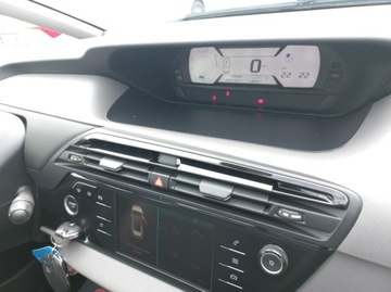 Citroen C4 Picasso II Picasso Facelifting 1.2 PurTech 110KM 2018 Citroen C4 Picasso Lift Navi Klimtronik Sensor PDC Alu 1.2 Benzyna 110KM, zdjęcie 13