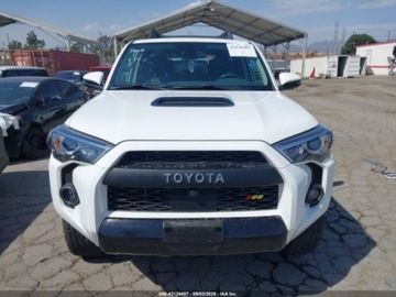 Toyota 2024 Toyota 4-Runner 2024r., 4x4, 4.0L 4.0 Benzyna 270KM, zdjęcie 6