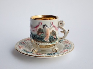 Фарфоровая чашка G B R. Capodimonte R.S. Марино Италия