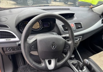 Renault Megane III Coupe 1.6 16v 110KM 2009 Renault Megane Polski salon II wlasciciel 1.6 Benzyna 110KM, zdjęcie 10