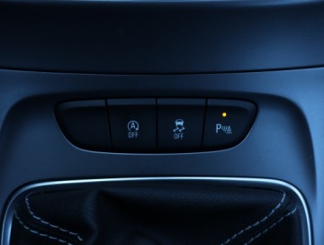 Opel Astra J GTC 1.6 CDTI Ecotec 110KM 2018 Opel Astra 1.6 CDTI, Salon Polska, Serwis ASO, zdjęcie 16