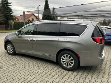Chrysler Pacifica II 3.6 V6 291KM 2019 Chrysler Pacifica Możliwość przewozu, zdjęcie 12