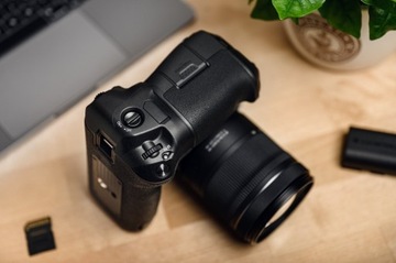 Ручка аккумуляторного блока Newell BG-E22 для Canon EOS R