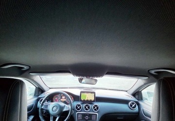 Mercedes Klasa A W176 Hatchback 5d Facelifting 180 122KM 2016 Mercedes-Benz Klasa A 1,6 Ben 122 km AMG 6 -biegow 1.6 Benzyna 122KM, zdjęcie 16