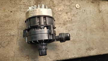 Dodatkowa pompa wody wodna Mercedes W206 W167 W447 A0005000801 OE ORYG NOWA