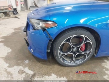 Alfa Romeo Giulia II Sedan Facelifting 2.0 Turbo 280KM 2022 Alfa Romeo Giulia 2022 r., 2,0L VELOCE AWD 2.0 Benzyna 280KM, zdjęcie 9