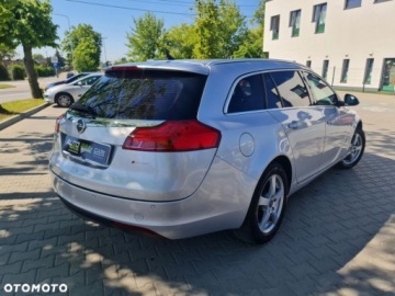 Opel Insignia I Sports Tourer 1.8 Twinport ECOTEC 140KM 2010 Opel Insignia 1.8 140PS Navi Elektryka Alu Gwarancja 1.8 Benzyna 140KM, zdjęcie 5