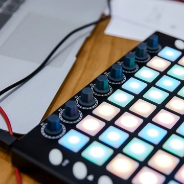 WORLDE PAD48 Портативный USB MIDI-пэд для барабанов