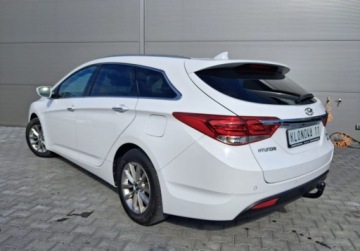 Hyundai i40 Kombi Facelifting 1.7 CRDi 141KM 2018 Hyundai i40 Bezwypadekserwis aso1wlascicielz NiemiecPREMIUMjak nowy, zdjęcie 24