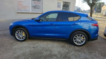 Alfa Romeo Stelvio SUV 2.0 Turbo 280KM 2018 Alfa Romeo Stelvio 2,0 benzyna 280 KM automat 4x4 Salon Polska 100 tys km, zdjęcie 2