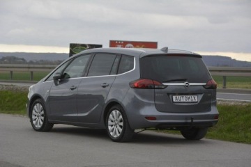 Opel Zafira C Tourer Facelifting 1.6 CDTI 120KM 2017 Opel Zafira 1.6 CDTI nawi kamera hak 7 osobowy, zdjęcie 5