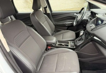 Ford Kuga II SUV Facelifting 1.5 EcoBoost 176KM 2019 Ford Kuga 2019 Facelift Titanium 1.5 EcoBoost AWD 4x4175KM Automat 1.5, zdjęcie 9