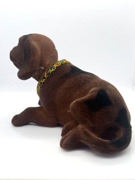 PRL DOG ​​СОБАКА С КИВАЮЩЕЙ И ДВИГАЮЩЕЙ ГОЛОВОЙ ГАДЖЕТ ДЛЯ УКРАШЕНИЯ АВТОМОБИЛЯ