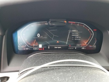 BMW Seria 8 II 2022 BMW Seria 8 840xi 2022 3.0l 3.0 Benzyna 335KM, zdjęcie 9