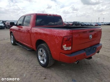Dodge Ram IV 5.7 V8 390KM 2010 Dodge RAM Dodge RAM 1500 silnik 5.7 4x4 5.7 Benzyna 390KM, zdjęcie 2