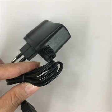 ДОРОЖНОЕ ЗАРЯДНОЕ УСТРОЙСТВО ДЛЯ GAMEBOY ADVANCE SP С ВИЛКОЙ EU (ЧЕРНЫЙ)