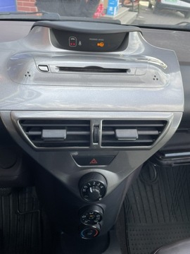 Toyota iQ 1.0 VVT-i 68KM 2009 Toyota iQ Klima, zdjęcie 7