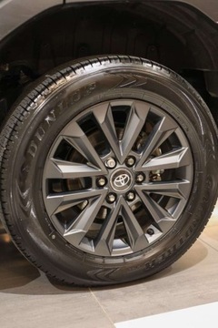 Toyota Land Cruiser VII Terenowy 5d 2.8 D-4D 204KM 2024 Toyota Land Cruiser LC 2.8 D-4D Executive aut 2.8 Diesel 205KM, zdjęcie 36