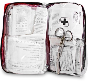 АВТОМОБИЛЬНЫЙ ПОЖАРНЫЙ КОМПЛЕКТ + ОГНЕТУШИТЕЛЬ С РУЧКОЙ НА ЗАВИСКЕ 2024