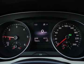 Volkswagen Passat B8 Limousine 2.0 TDI BlueMotion SCR 190KM 2018 VW Passat 2.0 TDI, Salon Polska, Serwis ASO, zdjęcie 10