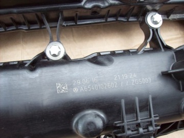 MERCEDES W205 W213 KRYT VENTILU A6540102602