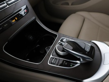 Mercedes GLC C253 SUV 2.1 220 d 170KM 2018 Mercedes GLC 220 4x4, Kamera, Skóra, Panorama,, zdjęcie 27