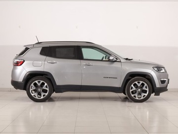 Jeep Compass II SUV 1.4 MultiAir 140KM 2019 Jeep Compass 1.4 MultiAir, Salon Polska, Skóra, zdjęcie 5